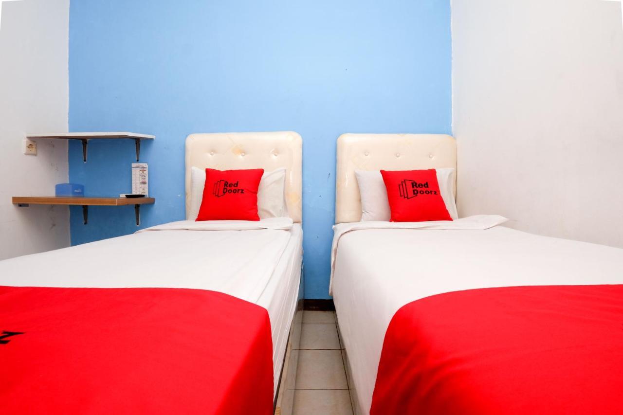 Hotel O Semarang Near Kota Lama Semarang Formerly Kamarkoe Residence Coo Property Dış mekan fotoğraf